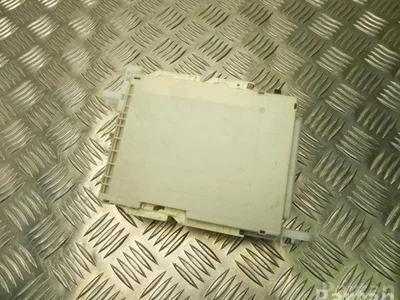 Toyota 82730-52K40 / 8273052K40 YARIS (_P13_) 2016 Unité de commande de carrosserie BCM FEM SAM BSI - Image 1