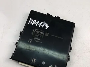 Toyota 89990-0D150 / 899900D150 YARIS (_P13_) 2013 control unit