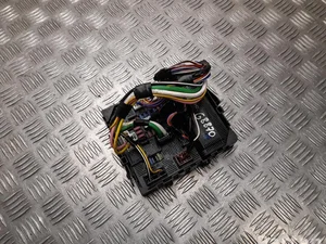 Nissan 284B7 4JW2B / 284B74JW2B NAVARA Platform/Chassis (D23) 2016 Boîte à fusibles