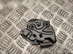 Volvo 8892063131 EX30 (416) 2024 Bonnet Lock