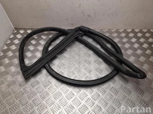 Polestar 4 2025 Joint d'étanchéité de porte Right Front