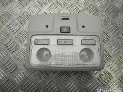 Toyota GGC RAV 4 IV (_A4_) 2013 Lumière intérieure - Image 1