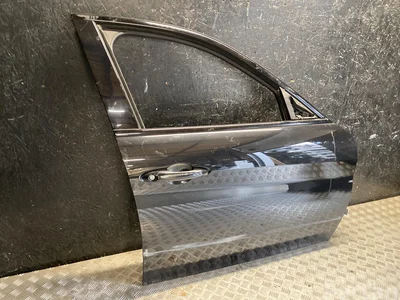 Alfa Romeo GIULIA (952_) 2019 Porte Right Front - Image 1