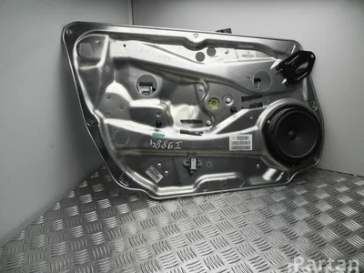 Mercedes-Benz 963757-102, A 204 821 06 51, A 204 820 19 02 / 963757102, A2048210651, A2048201902 C-CLASS (W204) 2009 Lève-vitre Left Front - Image 1