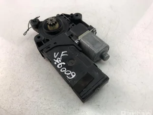 Renault 807315510R MEGANE III Hatchback (BZ0_) 2011 Moteur de lève-vitre