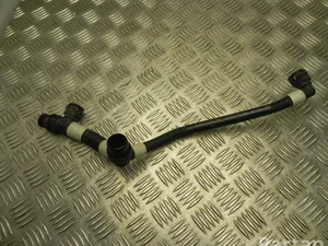 Tesla 1077577-00-E / 107757700E MODEL 3 2020 Tuyaux / Tubes / Connexions