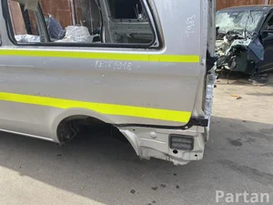 Mercedes-Benz VITO Tourer (W447) 2019 ćwiartka samochodowa z tyłu z lewej
