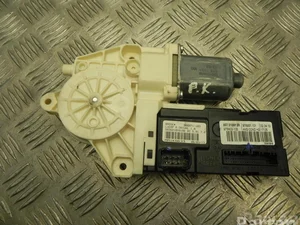 Renault 807310002R LAGUNA III Grandtour (KT0/1) 2013 Moteur de lève-vitre