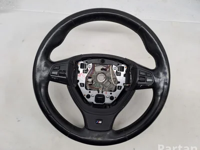 BMW 6165700 5 Touring (F11) 2012 Volant - Image 1