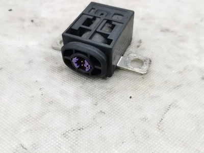 Audi 4F0915519 A7 Sportback II (4KA) 2017 Protection centrale contre la surcharge - Image 1