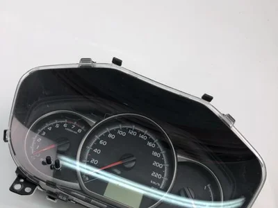 Toyota 83800-0UB10 / 838000UB10 YARIS (_P13_) 2013 Tableau de bord km/h - Image 1