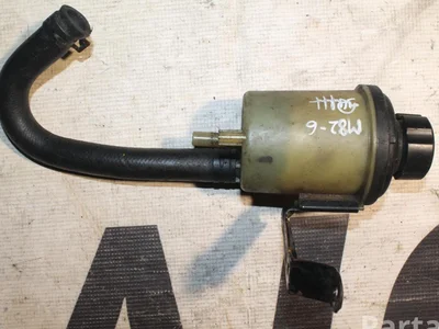 Volvo 6C913R700BC XC60 2011 Réservoir de compensation-direction assistée - Image 1