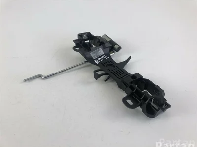 Toyota 692010D05000 YARIS (_P13_) 2017 Poignée de porte - Image 1