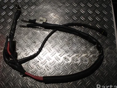 Mercedes-Benz 13853913 GL-CLASS (X166) 2013 Câbles de batterie - Image 1