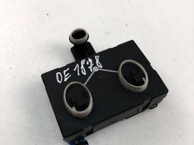 Seat 5Q4959392E LEON ST (5F8) 2017 Unité de commande pour porte - Image 1