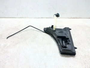 Porsche 971.955.449.D, 971.955.449, 971.955.453.D / 971955449D, 971955449, 971955453D PANAMERA (971) 2018 Plovimo skysčio bakelis