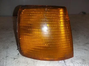 Volkswagen 01-441-1507R-Y / 014411507RY PASSAT (3B2) 1996 Clignotant