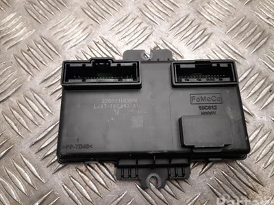 Ford USA LJ8T-18C612-AL / LJ8T18C612AL Mustang Mach-E 2022 Unités de contrôle - Image 1