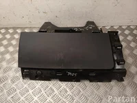 Tesla 1035104-00-A, 1003327-01-K / 103510400A, 100332701K MODEL S 2014 Handschuhfach