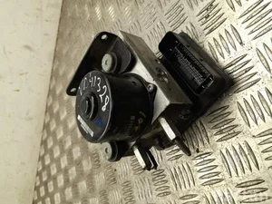Ssangyong 48940 31000 / 4894031000 REXTON W 2015 Unité de commande hydraulique ABS