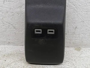 Peugeot 9824732180, 9824732280 208 II (P21) 2021 Garniture de la console centrale