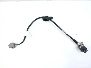 Dodge 68206872AG, PC6015107 DURANGO (WD) 2014 Видеокамера сзади