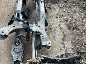 Hyundai 55405-D7100 / 55405D7100 TUCSON (TL) 2017 poutre d'essieu arrière