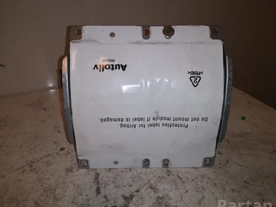 Volvo 30615716 V50 (MW) 2005 Airbag de passager - Image 1