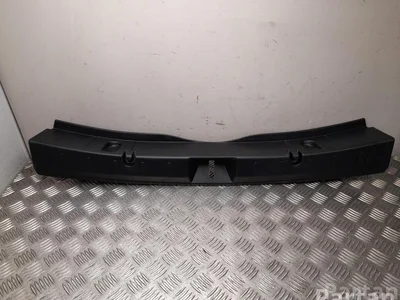 Subaru 94046FL010 Crosstrek/XV II 2022 Couvercle pour porte-cadenas - Image 1