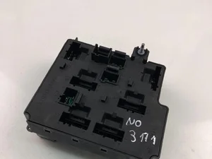 Volvo 31473771 XC60 II (246) 2019 Caja de fusibles