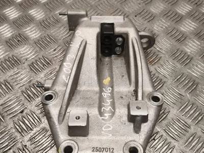 Kia 2507012 EV4 (CT) 2026 Motorhalter - Bild 1