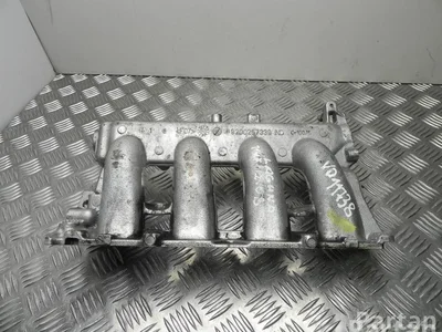 Renault 8200257339 LAGUNA II Grandtour (KG0/1_) 2006 Collecteur d'admission - Image 1