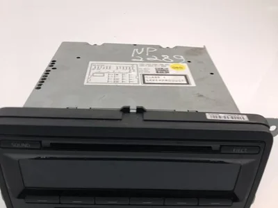 Volkswagen 1K0035186AN GOLF VI (5K1) 2012 Radio / lecteur CD - Image 1