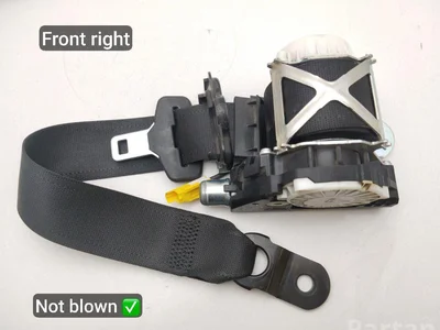 Maserati 34061096B QUATTROPORTE V 2010 Ceinture de sécurité Right Front - Image 1