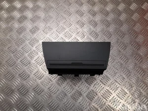 Seat 5F1863077A LEON SC (5F5) 2013 Boîte à gants