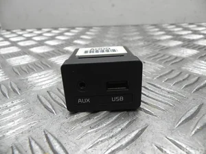 Kia 62015658 SORENTO II (XM) 2014 Périphérique d'entrée