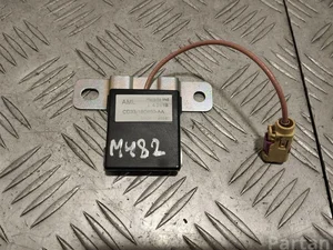 Aston Martin CD33-18C850-AA, CD3318C850AA / CD3318C850AA, CD3318C850AA DB11 (AM5) 2019 Antenne