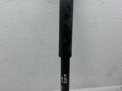 Mazda BAHD28910A BAHD28700A 170516B / BAHD28910ABAHD28700A170516B 3 (BM) 2018 Amortisseur Left Rear - Image 1