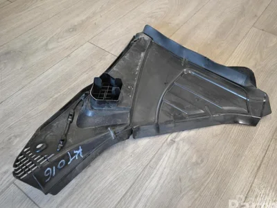 BMW 51716987601, 586509, 58650910 7 (F01, F02, F03, F04) 2015 Garniture de capot d'essuie glace - Image 1