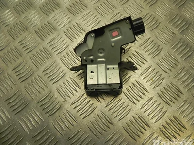 Toyota 1978 C-HR (_X1_) 2019 Serrure - Image 1