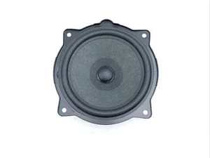 Aston Martin 4242000702A DBX 2021 Loudspeaker
