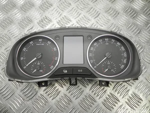 Škoda 5JA 920 940 D / 5JA920940D RAPID (NH3) 2014 Tableau de bord mph