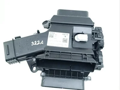 Porsche 971.815.325.C, 971.815.325 / 971815325C, 971815325 PANAMERA (971) 2017 Фланец воздуховода - Изображение 1