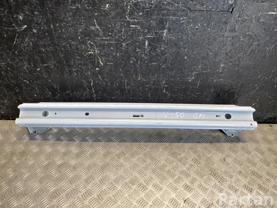 Toyota Yaris Cross XP210 2025 Wzmocnienie zderzaka z tyłu - Zdjęcie 1