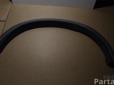 Volvo 30779580 XC90 I 2009 Listwa ozdobna/ochronna nadkola z tyłu po prawej - Zdjęcie 1