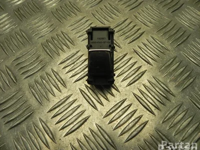 Lexus 192967 RX (_L2_) 2016 Bouton de lève-vitre - Image 1