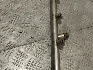 Audi 079133315AR A8 (4H_) 2012 Distribution de carburant / rail