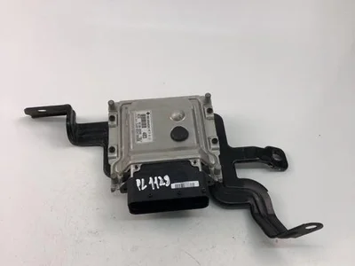 Kia 39130-2B260 / 391302B260 RIO III (UB) 2014 Unité de contrôle moteur - Image 1