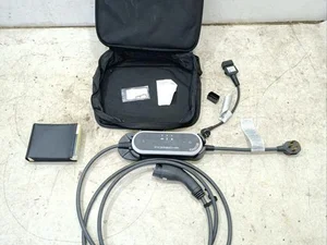 Porsche 9J1971675AC, 7PP971678CC, 9Y0860811, 9Y0927129 Taycan 2021 Kabel do ładowania pojazdu