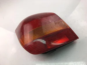 Ford 89FG13N004BA FIESTA IV (JA_, JB_) 2002 Feu arrière